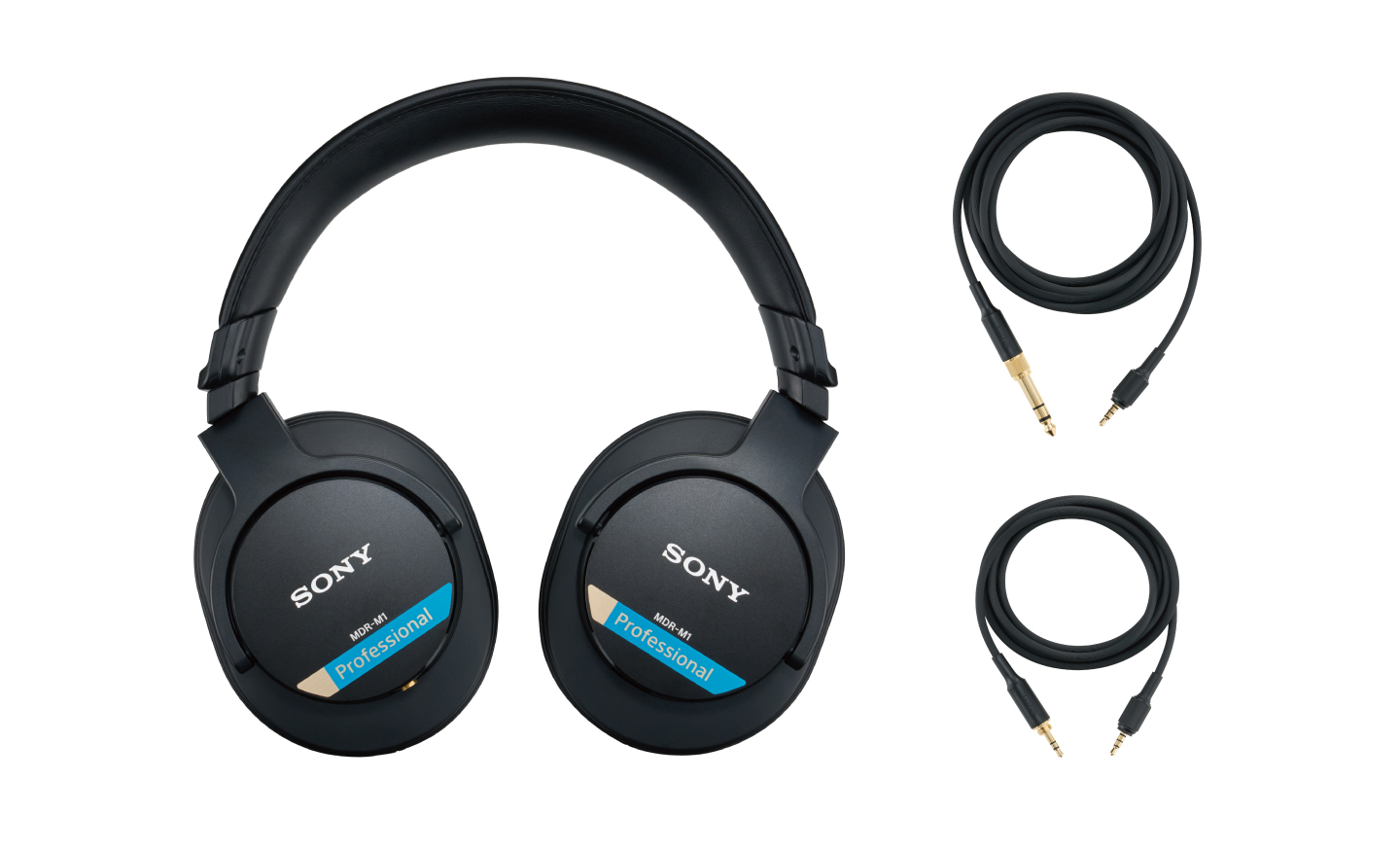  A product shot of the new MDR-M1 Monitor Headphones and next to the headphones are the two detachable cable lengths.