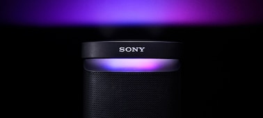 Image of XP700 X-Series Portable speaker lit up.